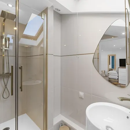 Apartmán V - A 2 Min Du Palais - Hypercentre - Calme Cannes