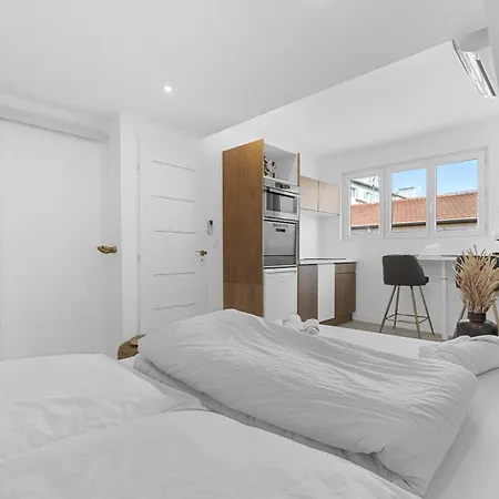 V - A 2 Min Du Palais - Hypercentre - Calme アパート *